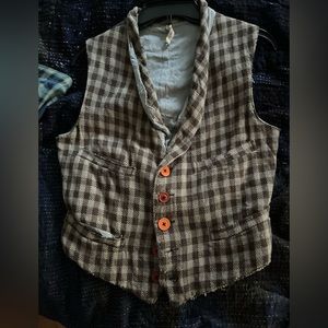 Magnolia Pearl Vest